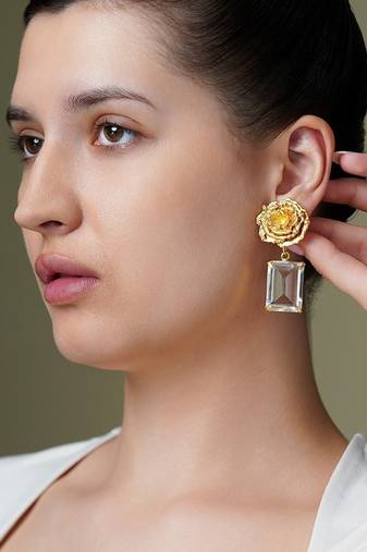 Gold plated earrings