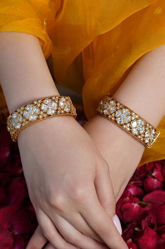 Gold plated kundan bangles