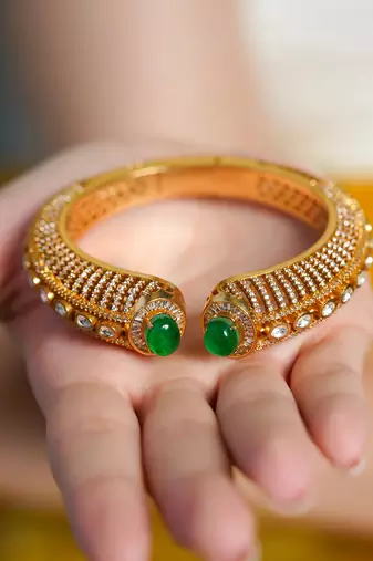Gold plated kundan bangle