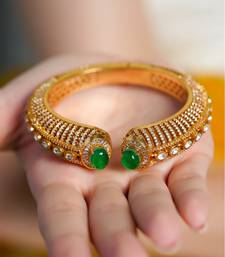 Gold plated kundan bangle