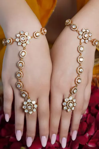 Gold plated kundan haath phool