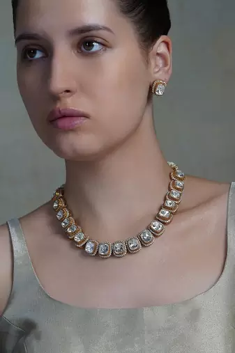 Gold plated kundan necklace set