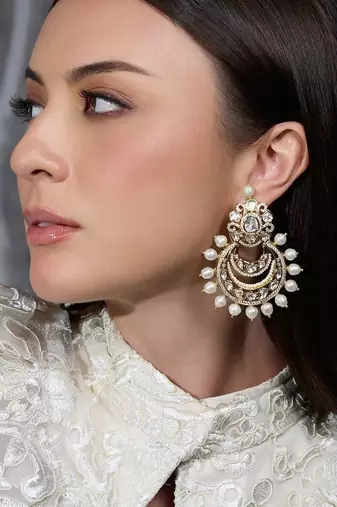 Gold plated kundan earrings