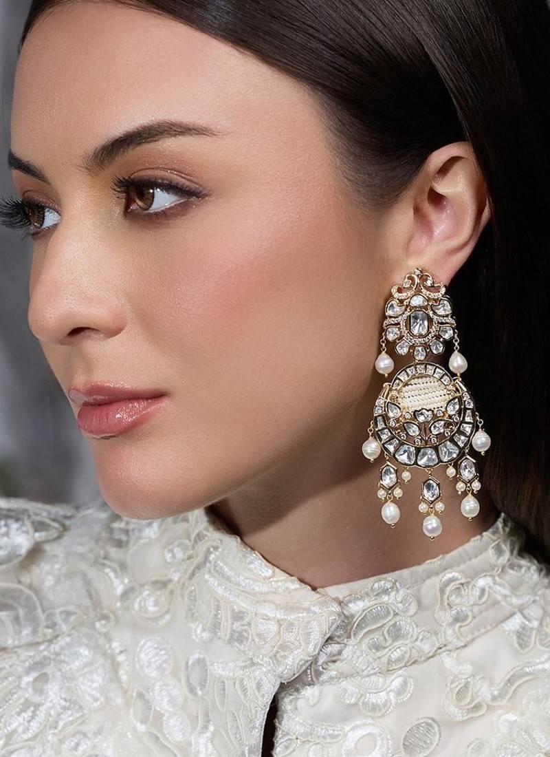 Gold plated kundan earrings