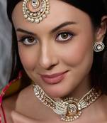 Gold plated kundan maang tikka