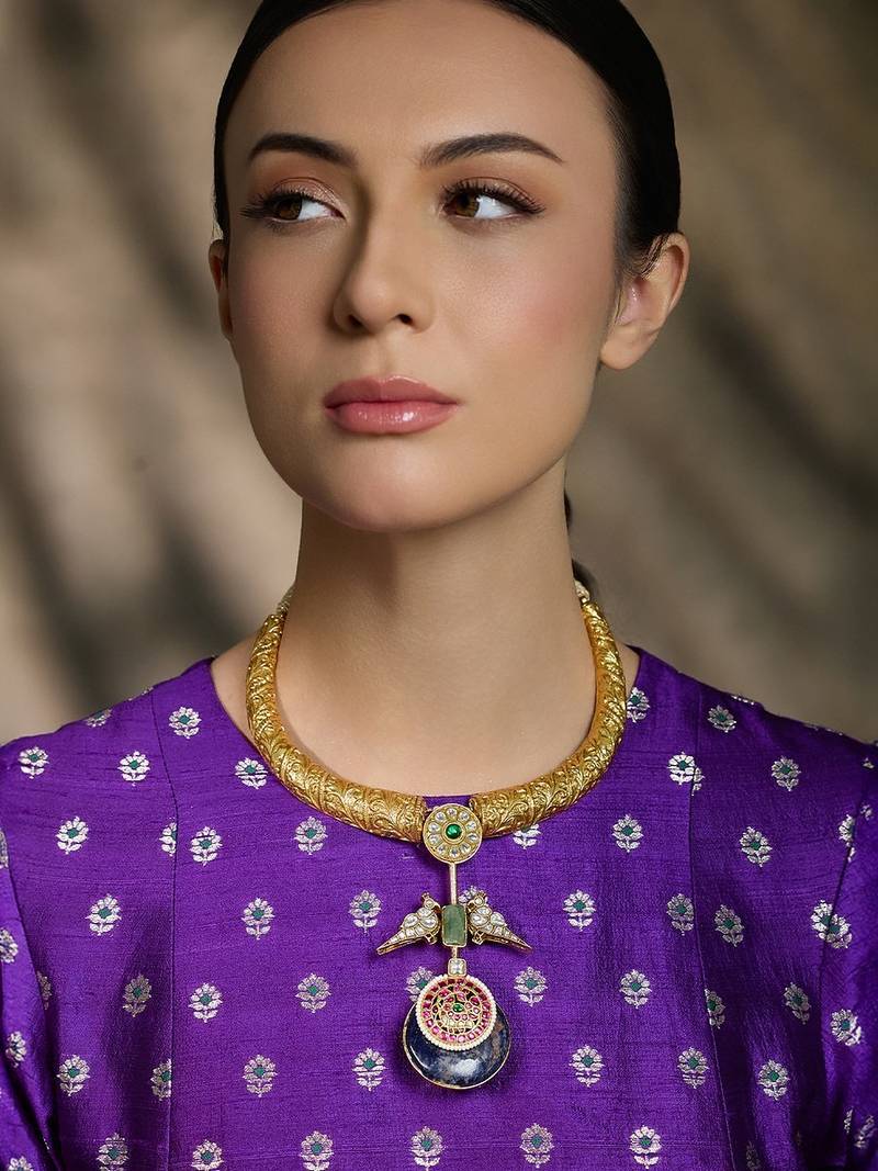 Gold plated kundan necklace