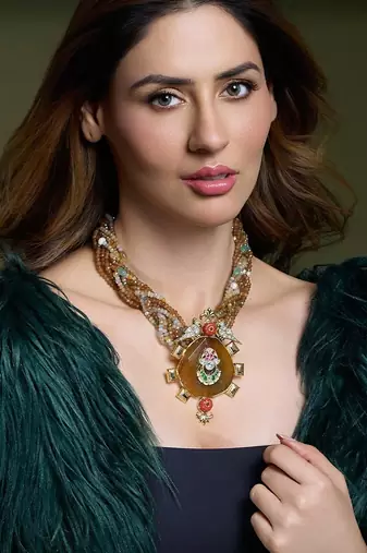 Gold plated yellow stone necklace