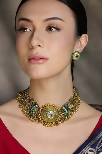 Gold plated kundan necklace set