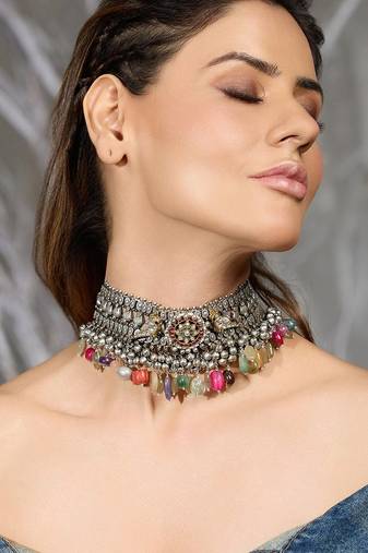 Silver plated oxidized necklace