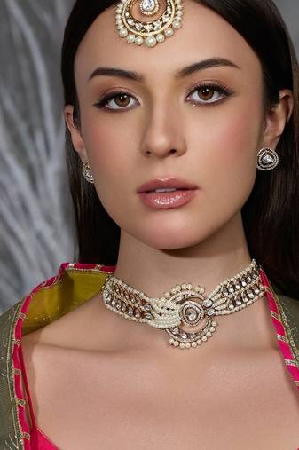 Gold plated kundan pearl necklace set