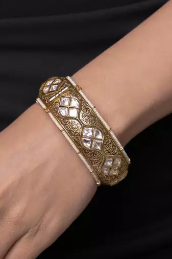 Gold plated kundan bangles