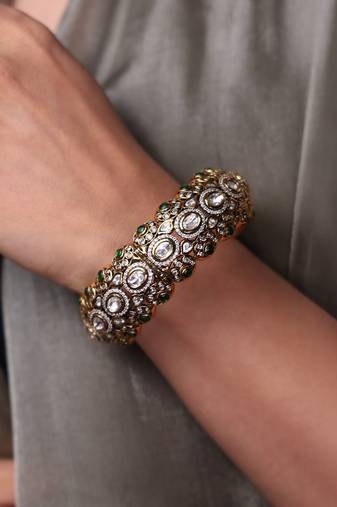 Gold plated kundan bangle