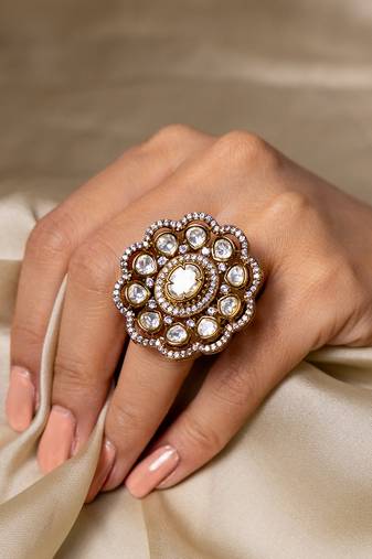 Gold plated kundan ring