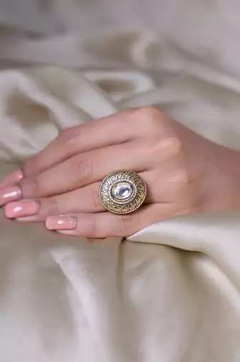 Gold plated kundan ring