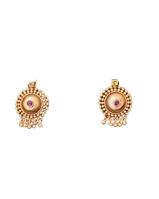 Elegant gold-plated pendant and earring set with red and green stones 5