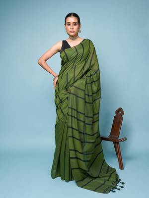 Bottle Green Cotton Handloom Saree With Thin Black Stripes  2