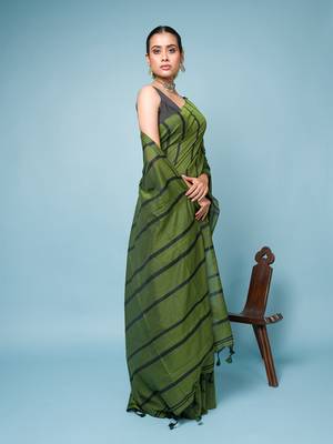 Bottle Green Cotton Handloom Saree With Thin Black Stripes  4