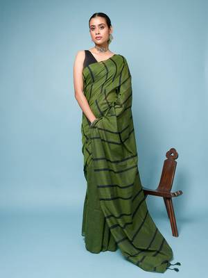 Bottle Green Cotton Handloom Saree With Thin Black Stripes  5