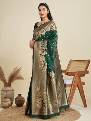 bottle green soft kanjivaram silk zari woven designer saree with blouse 2