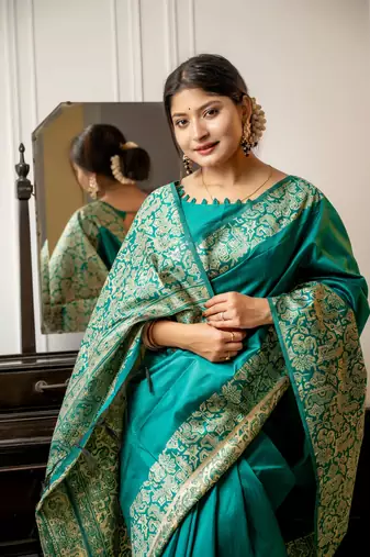 rama handloom raw silk weaving designer saree with blouse