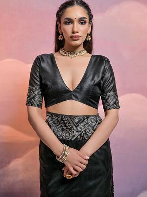 black handloom raw silk weaving designer saree with blouse 4