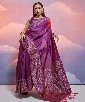 wine handloom raw silk weaving designer saree with blouse 2