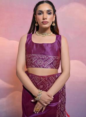 wine handloom raw silk weaving designer saree with blouse 4