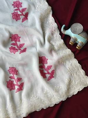 White crunchy silk blend Saree with applique work pattern all over the Saree with embroidery and scallop Border 4