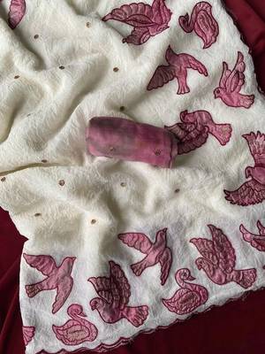 White crushed fabric saree with beautiful applique pattern panel of bird design  1