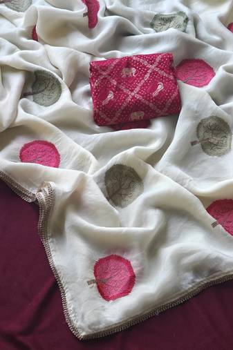  White satin georgate sarees with mapple mottifs embroidory all over saree with lace