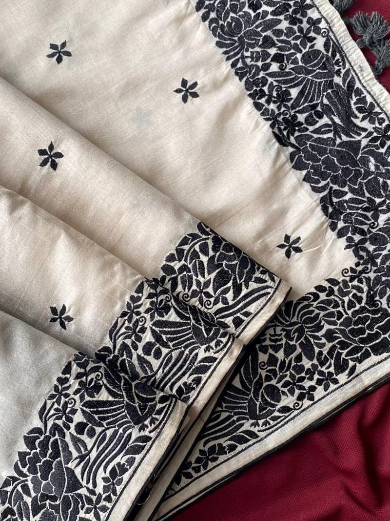 WHITE LOOM TUSSAR SAREE WITH ALL OVER SINGLE TONE DESIGNER EMBROIDERY PATTERN