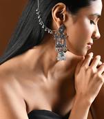 Traditional jhumka motif oxidised earring with ear chain for women (e3389ox)