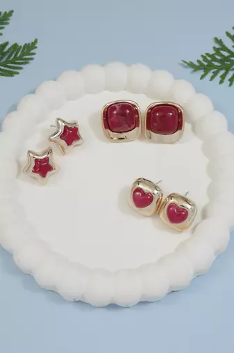 Fashion latest stylish trendy lightweight modern stud earrings combo set for women 