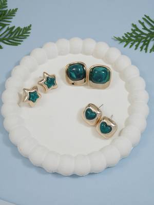 Fashion latest stylish trendy lightweight modern stud earrings combo set for women  1