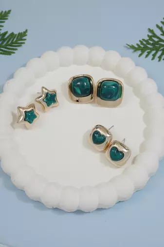 Fashion latest stylish trendy lightweight modern stud earrings combo set for women 
