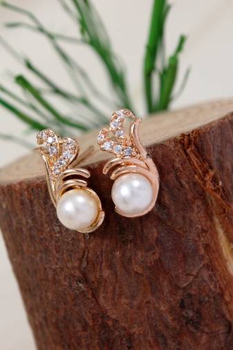 Fashion cubic zirconia diamoand stud earrings for women (rose gold)