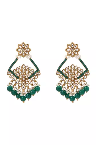 Traditional design handcrafted kundan & pearl earrings for women (e7274g)
