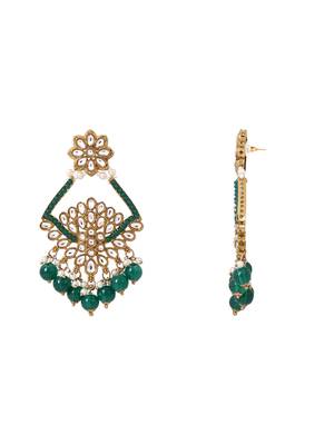 Traditional design handcrafted kundan & pearl earrings for women  2