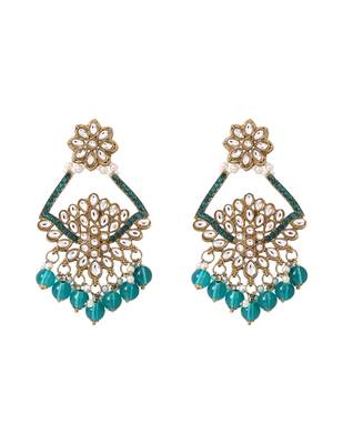 Traditional design handcrafted kundan & pearl earrings for women  2