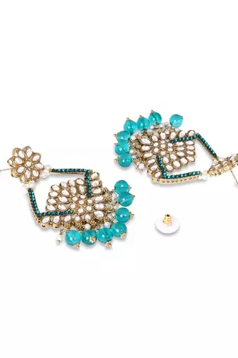 Traditional design handcrafted kundan & pearl earrings for women 