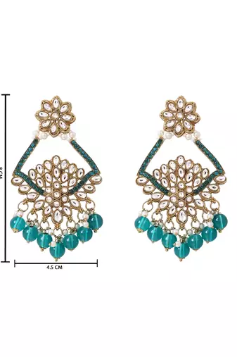 Traditional design handcrafted kundan & pearl earrings for women 