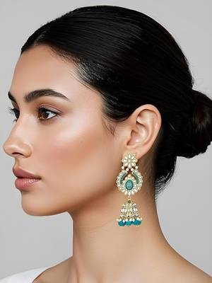 Traditional design handcrafted kundan & pearl earrings for women  1