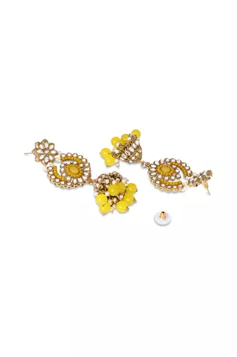 Traditional design handcrafted kundan & pearl earrings for women 