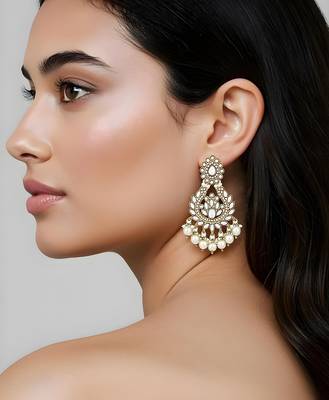 Traditional design handcrafted kundan & pearl earrings for women  1