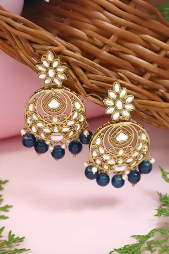 Traditional design handcrafted kundan & pearl earrings for women 