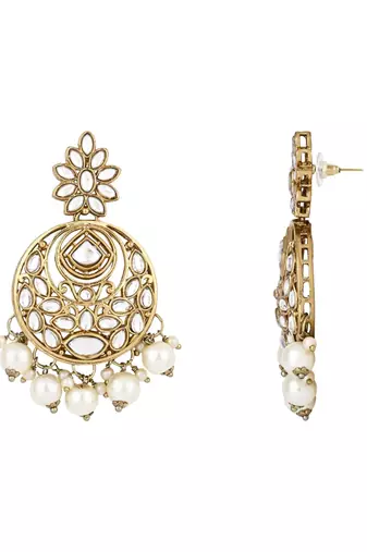 Traditional design handcrafted kundan & pearl earrings for women 