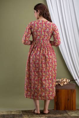 Red  floral printed  cotton flared maternity maxi dress 2