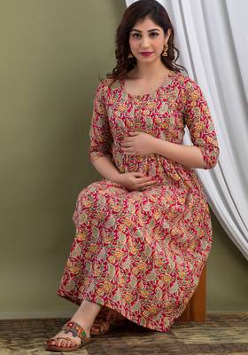 Red  floral printed  cotton flared maternity maxi dress 3