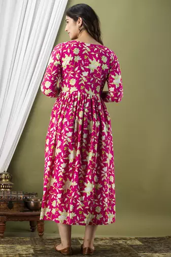 Pink  floral printed  cotton flared maternity maxi dress