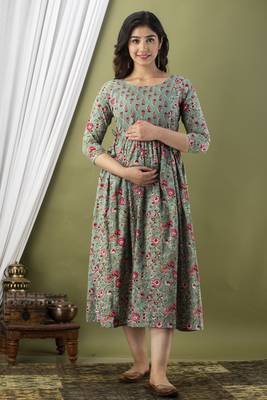 Olive green  floral printed  cotton flared maternity maxi dress 1